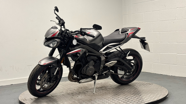 Triumph Street Triple R (20MY)